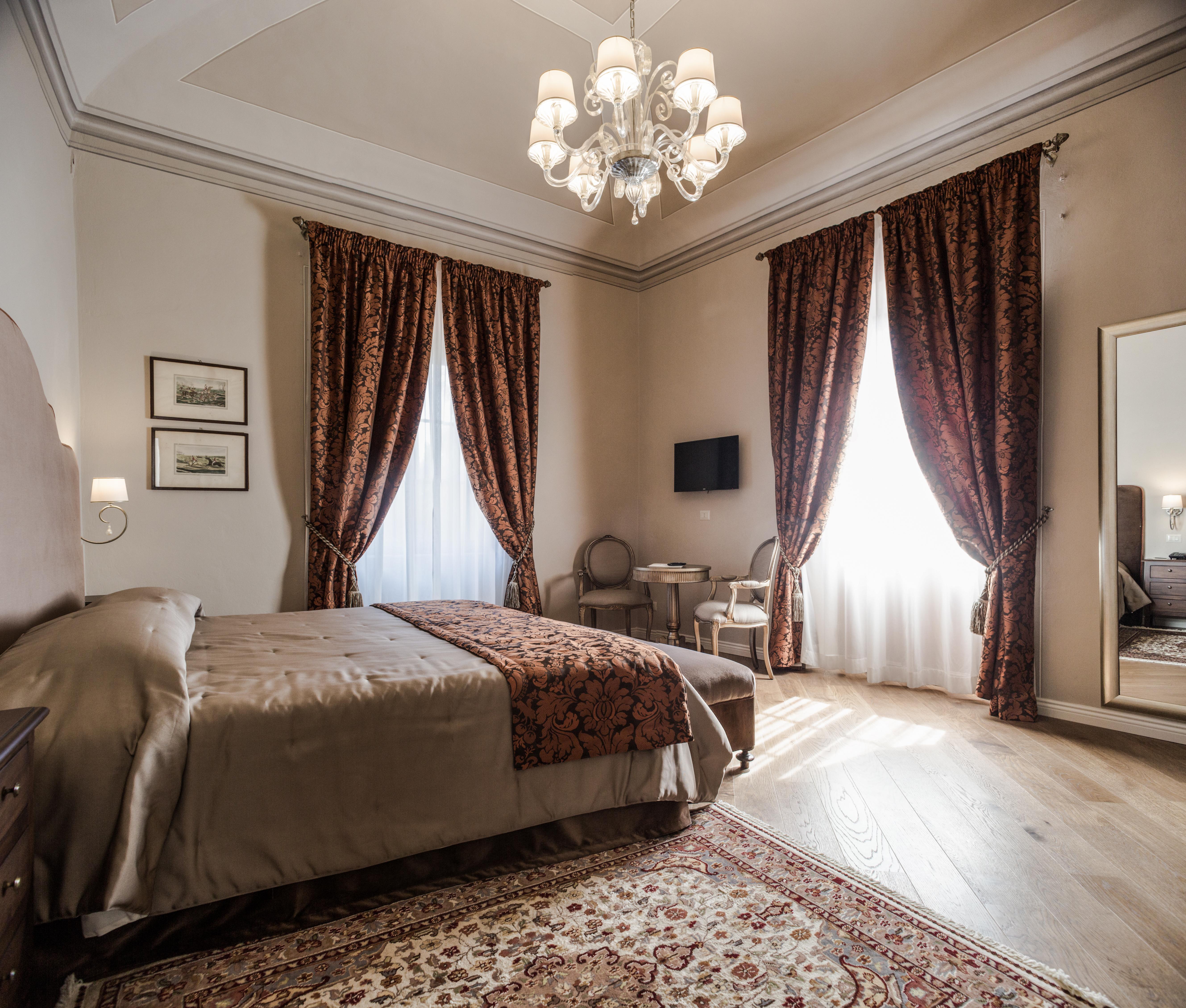 Palazzo Leopoldo Dimora Storica & Spa ราดดา อิน เคียนติ ภายนอก รูปภาพ