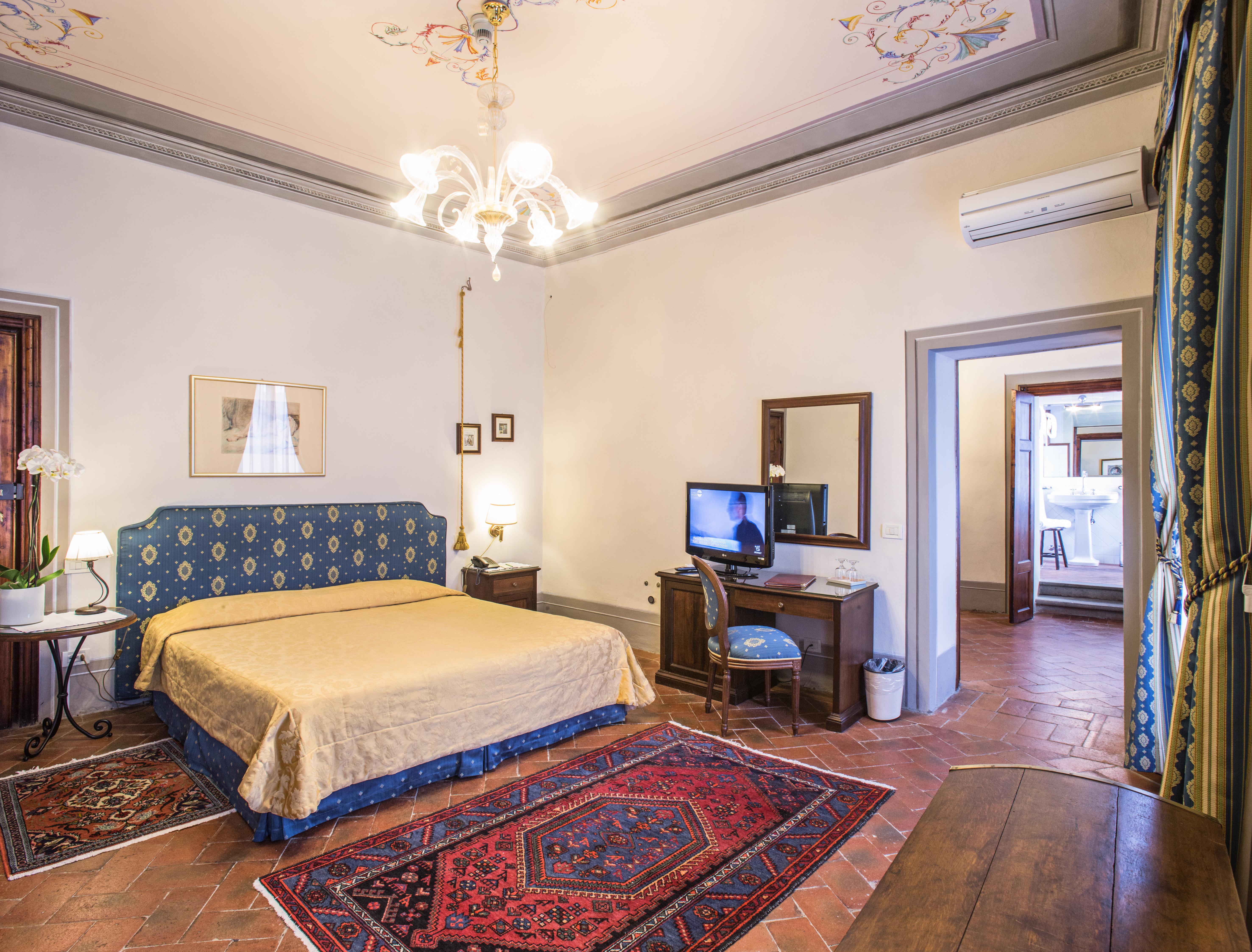 Palazzo Leopoldo Dimora Storica & Spa ราดดา อิน เคียนติ ภายนอก รูปภาพ