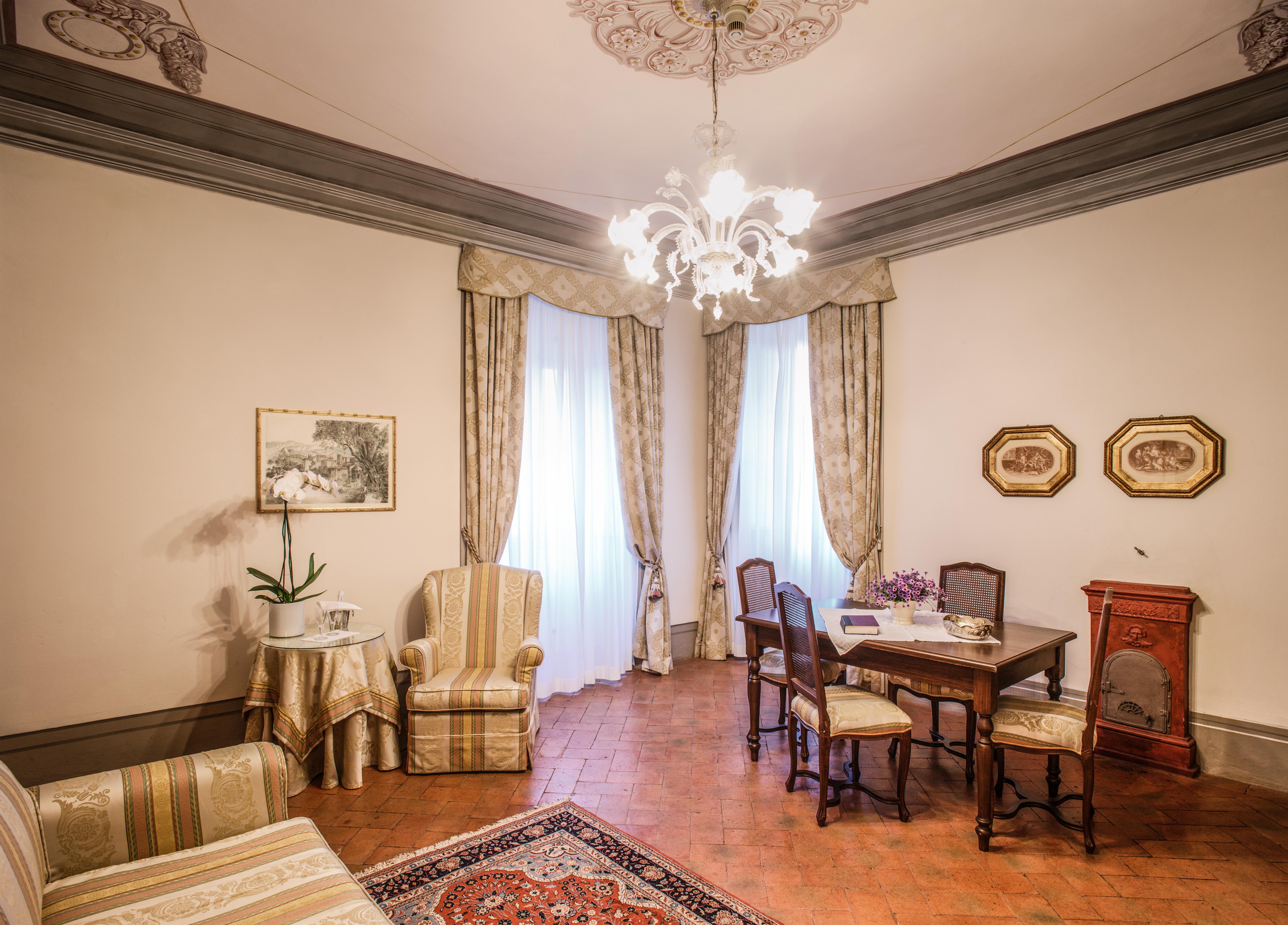 Palazzo Leopoldo Dimora Storica & Spa ราดดา อิน เคียนติ ภายนอก รูปภาพ
