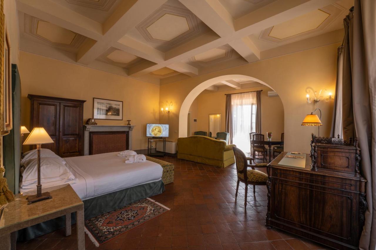 Palazzo Leopoldo Dimora Storica & Spa ราดดา อิน เคียนติ ภายนอก รูปภาพ
